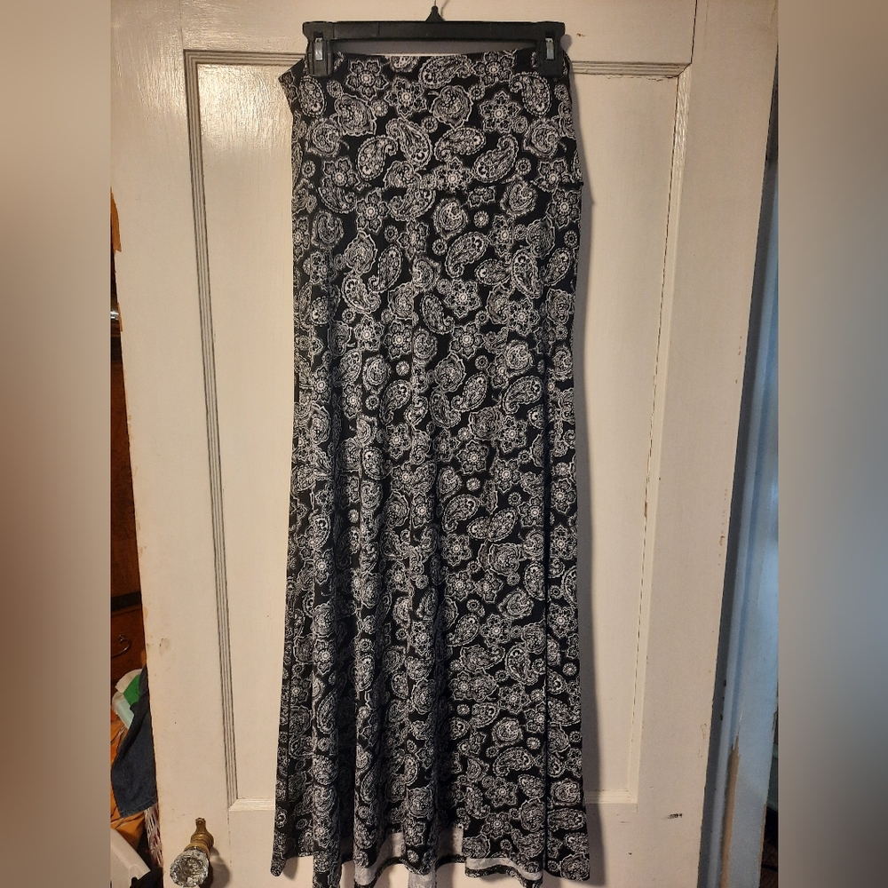Lularoe Skirt. Size small